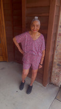 Load image into Gallery viewer, Granny Short Set
