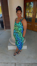 Load image into Gallery viewer, Leah Maxi Dress
