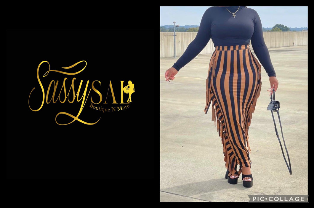 Vertical Stripe Printed Fringed Maxi Skirt